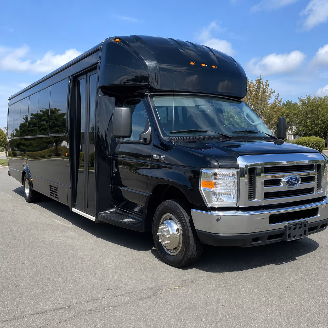 Gresham Winery Tour & Pub Crawl Transportation party bus exterior